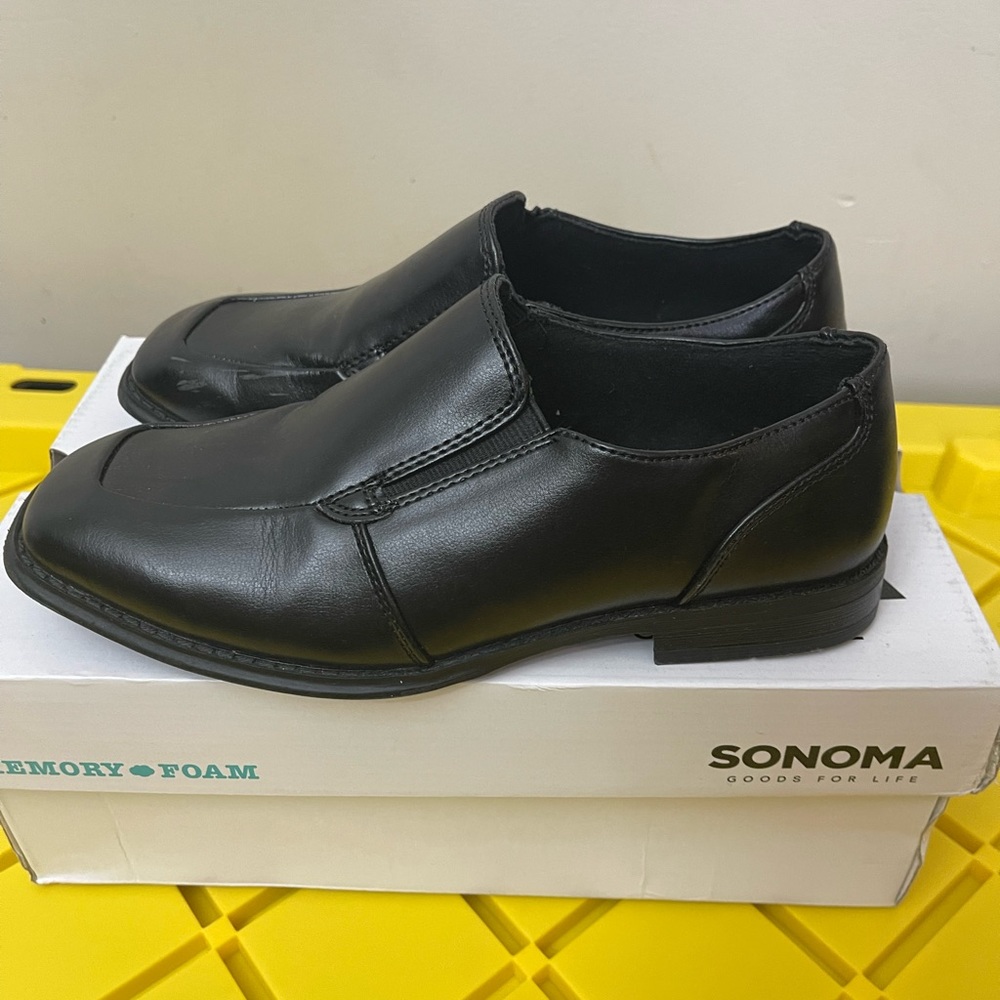 Sonoma Boy Dress Shoe